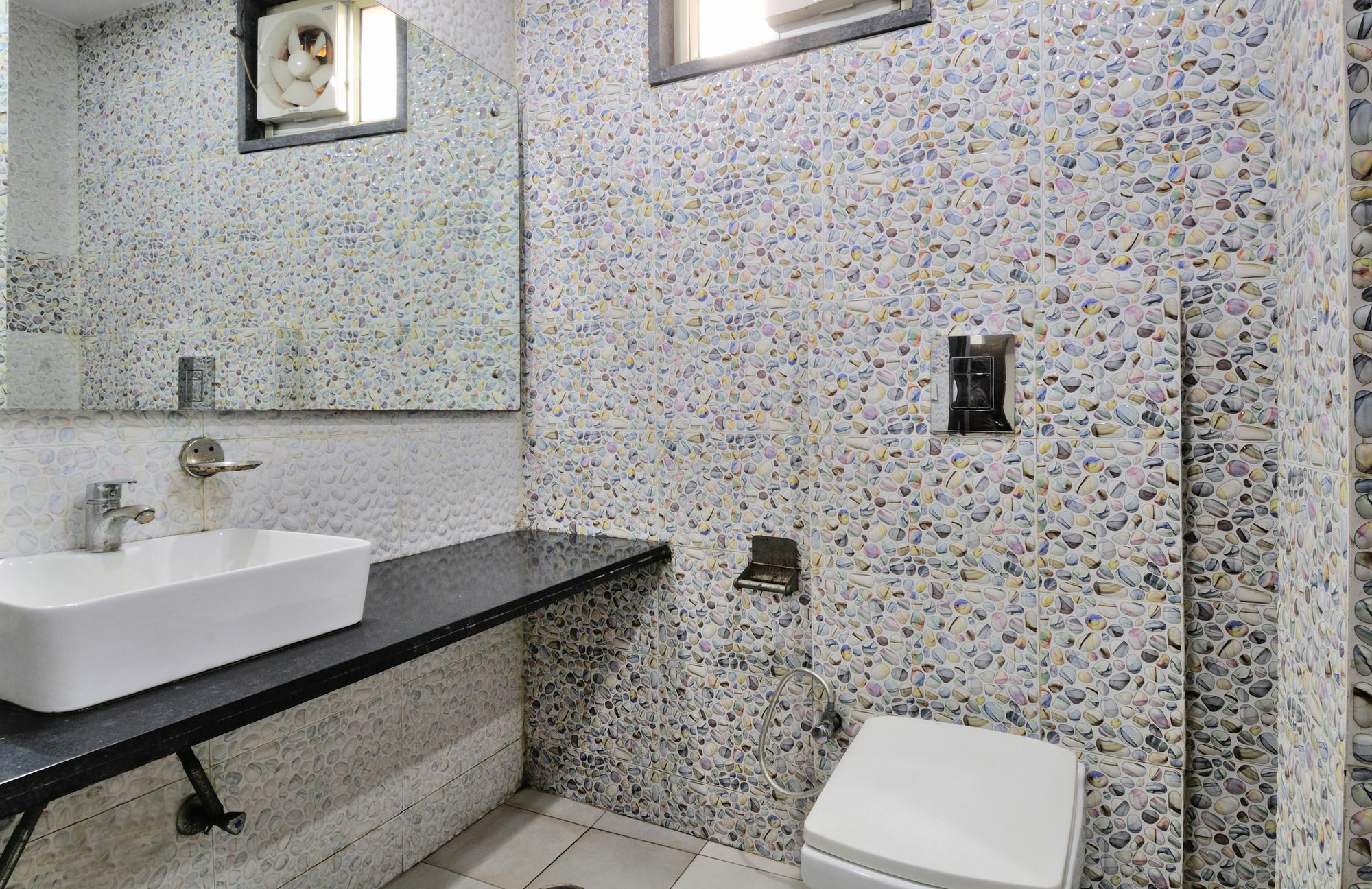 Hotel Gold Star - Paharganj New Delhi
