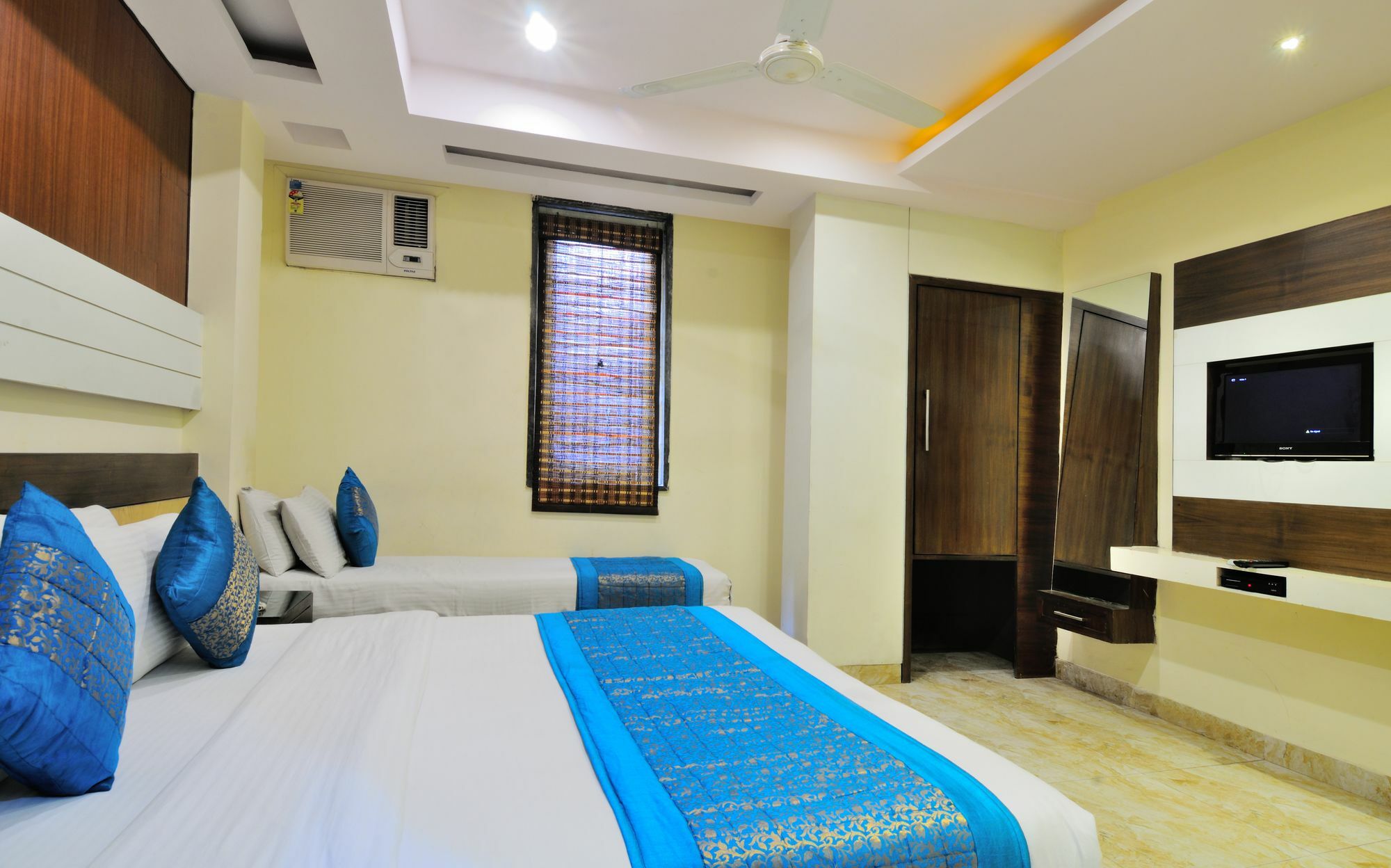Hotel Gold Star - Paharganj